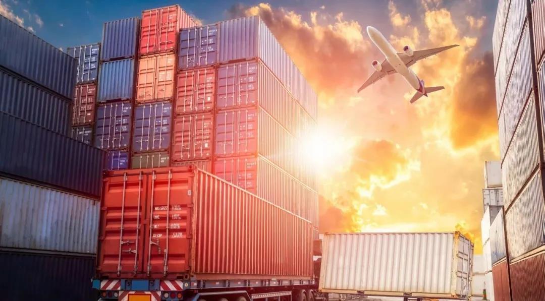 空運(yùn)、快遞費(fèi)用暴漲！DHL、UPS、FedEx宣布征收旺季附加費(fèi)！